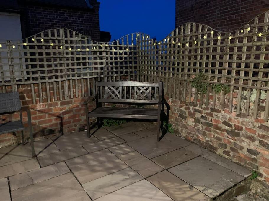 Award Winning Pet Friendly Paddock Cottage Whitby Kültér fotó