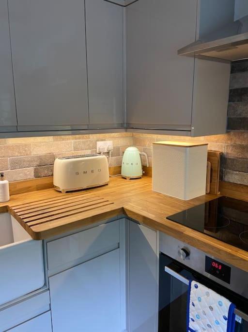 Award Winning Pet Friendly Paddock Cottage Whitby Kültér fotó