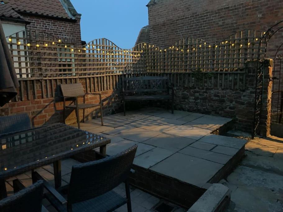 Award Winning Pet Friendly Paddock Cottage Whitby Kültér fotó